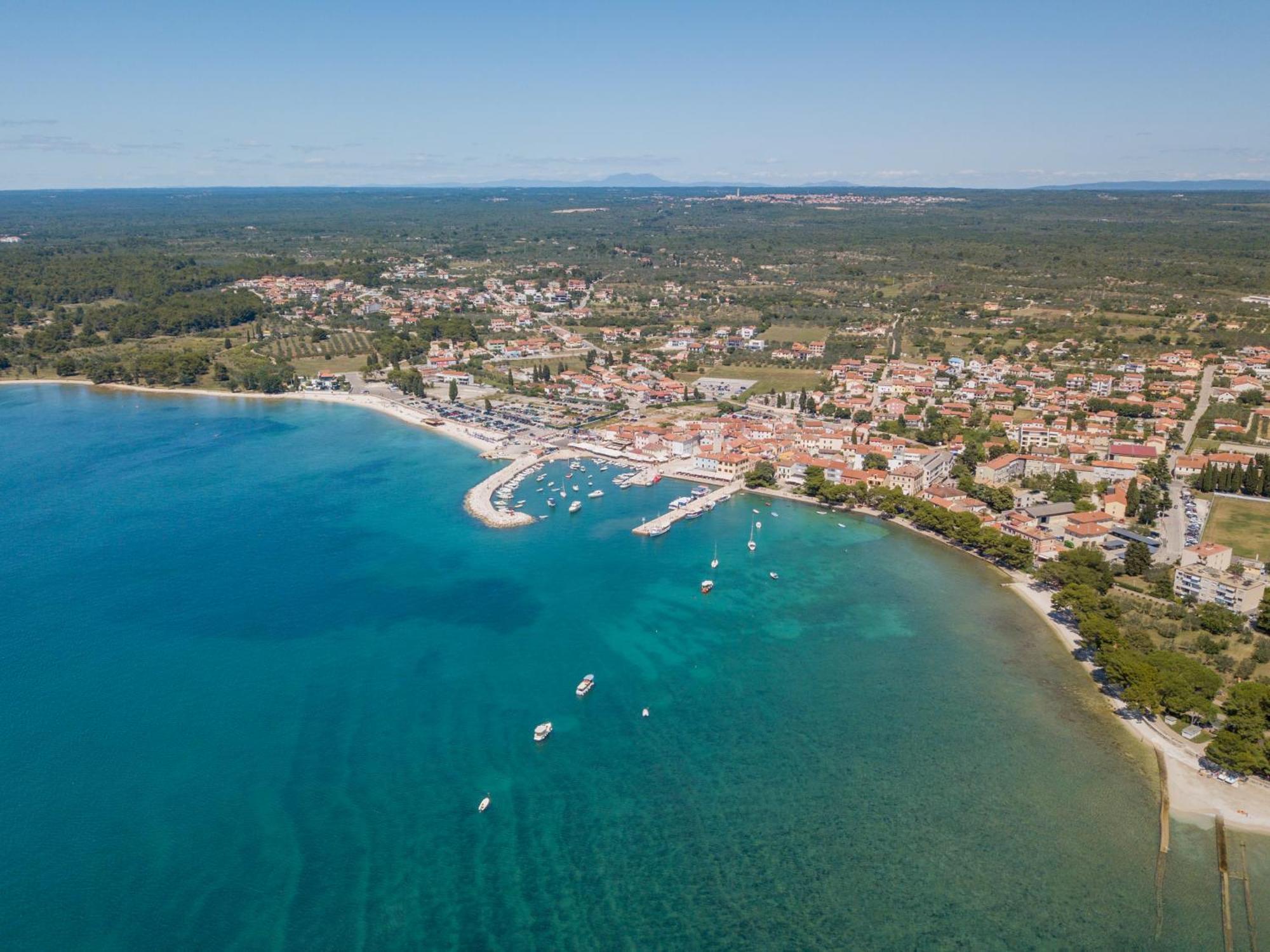 Hotel Villa Vera 2 Fažana エクステリア 写真